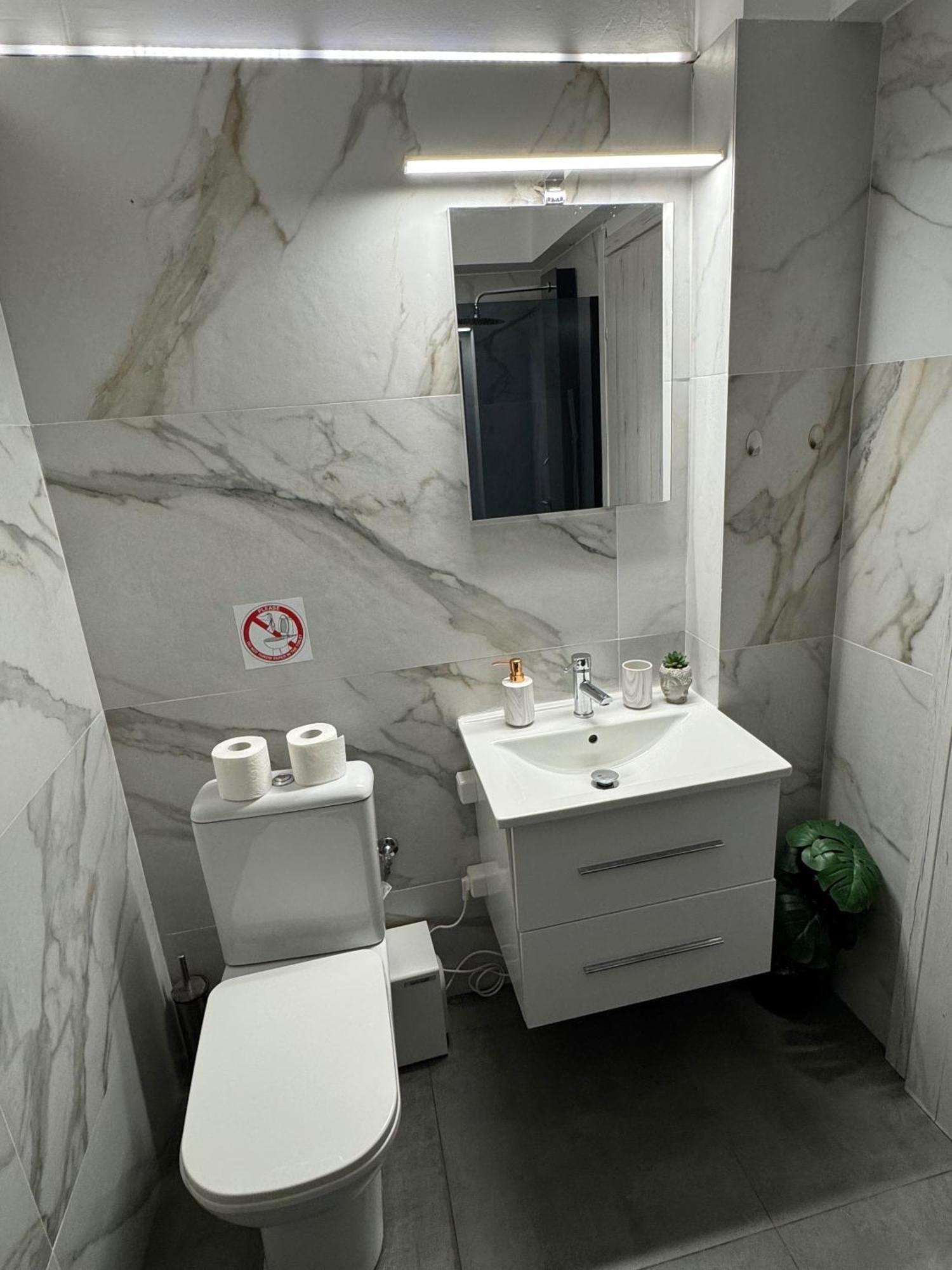 Afrodite Central Apartment By Vpn Athènes Extérieur photo